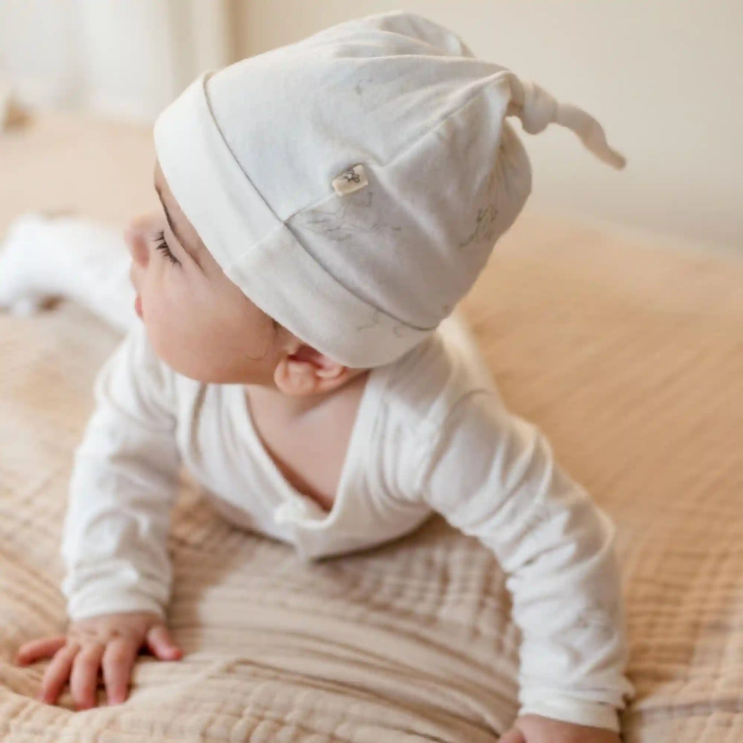 Frog Baby Jumpsuit & Hat Set