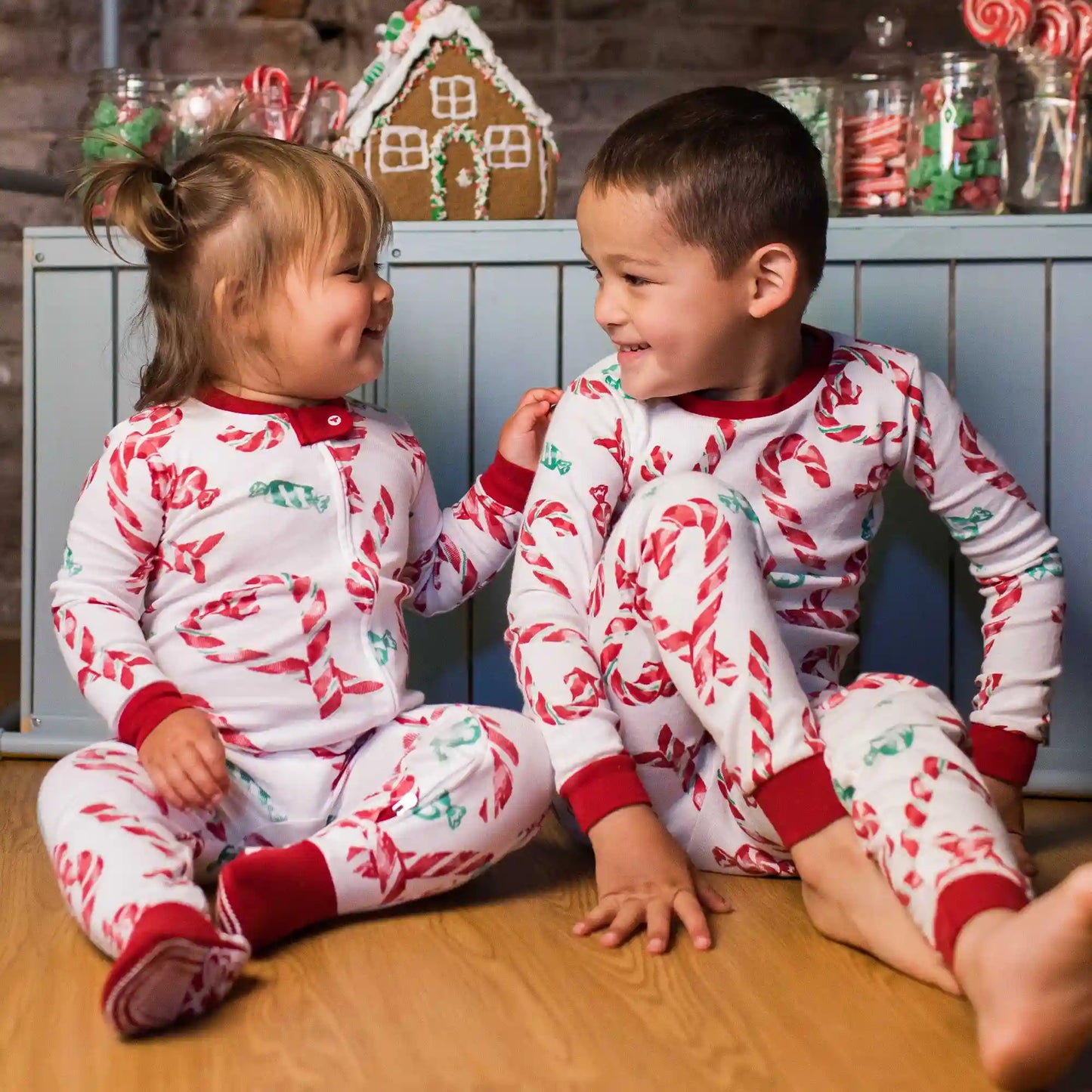 Candy Cane Love Organic Cotton Two-Piece Pajamas