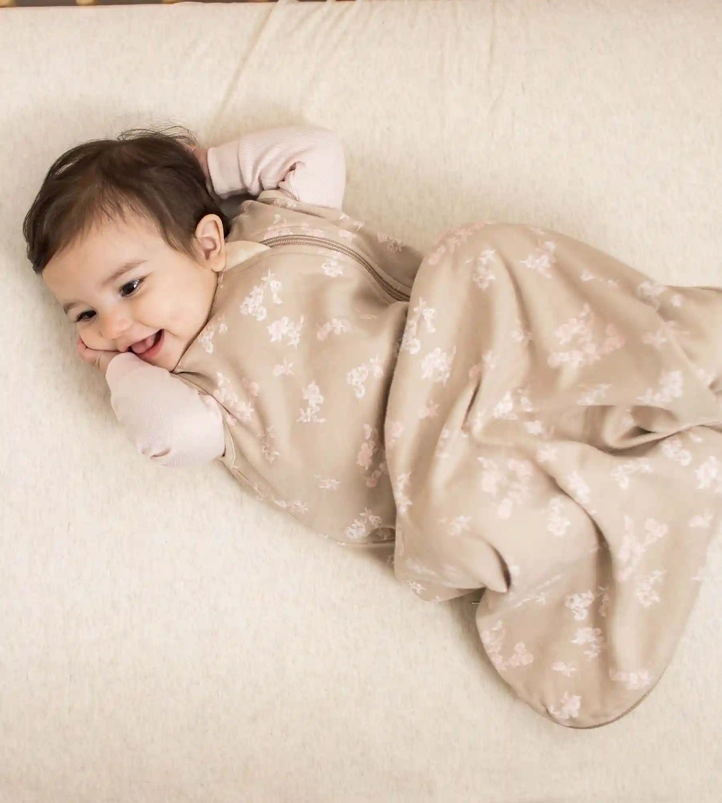 Solid Organic Cotton BEESNUG® Fitted Crib Sheet - Oatmeal