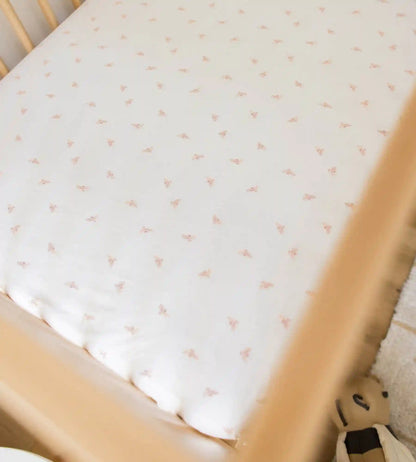 Golden Bee Organic Cotton BEESNUG® Fitted Crib Sheet - Ranunculus