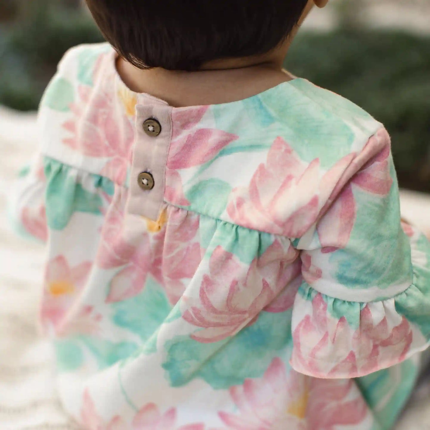 Lotus Pond Tunic & Capri Set