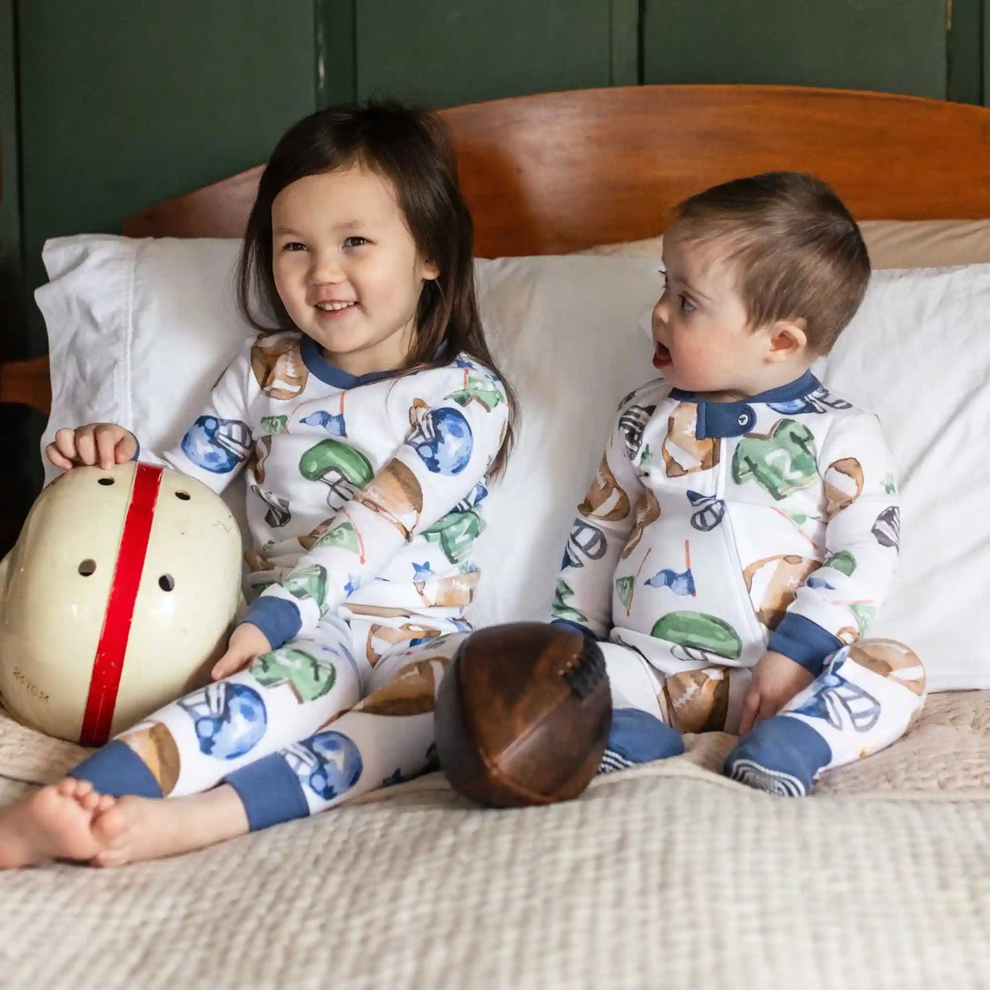 Field Goal Organic Cotton Two-Piece Pajamas