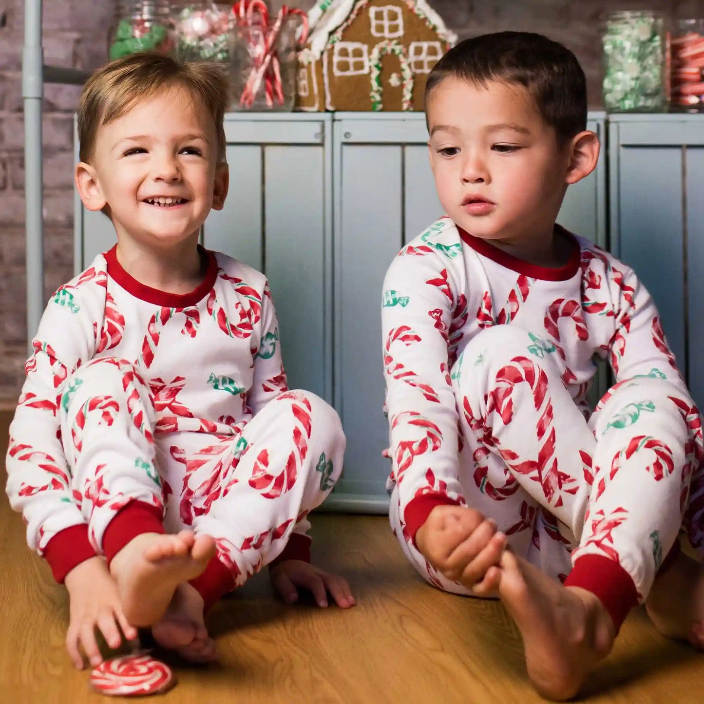 Candy Cane Love Organic Cotton Two-Piece Pajamas